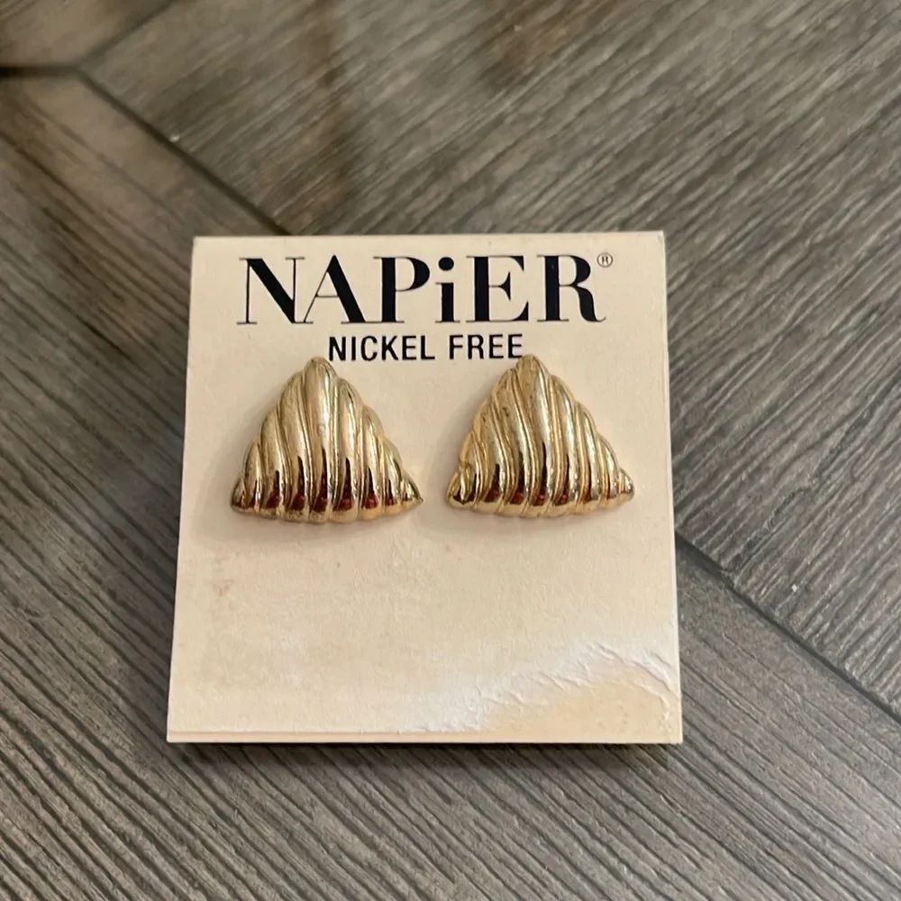 Napier Vintage Ribbed Triangle Shaped Earrings